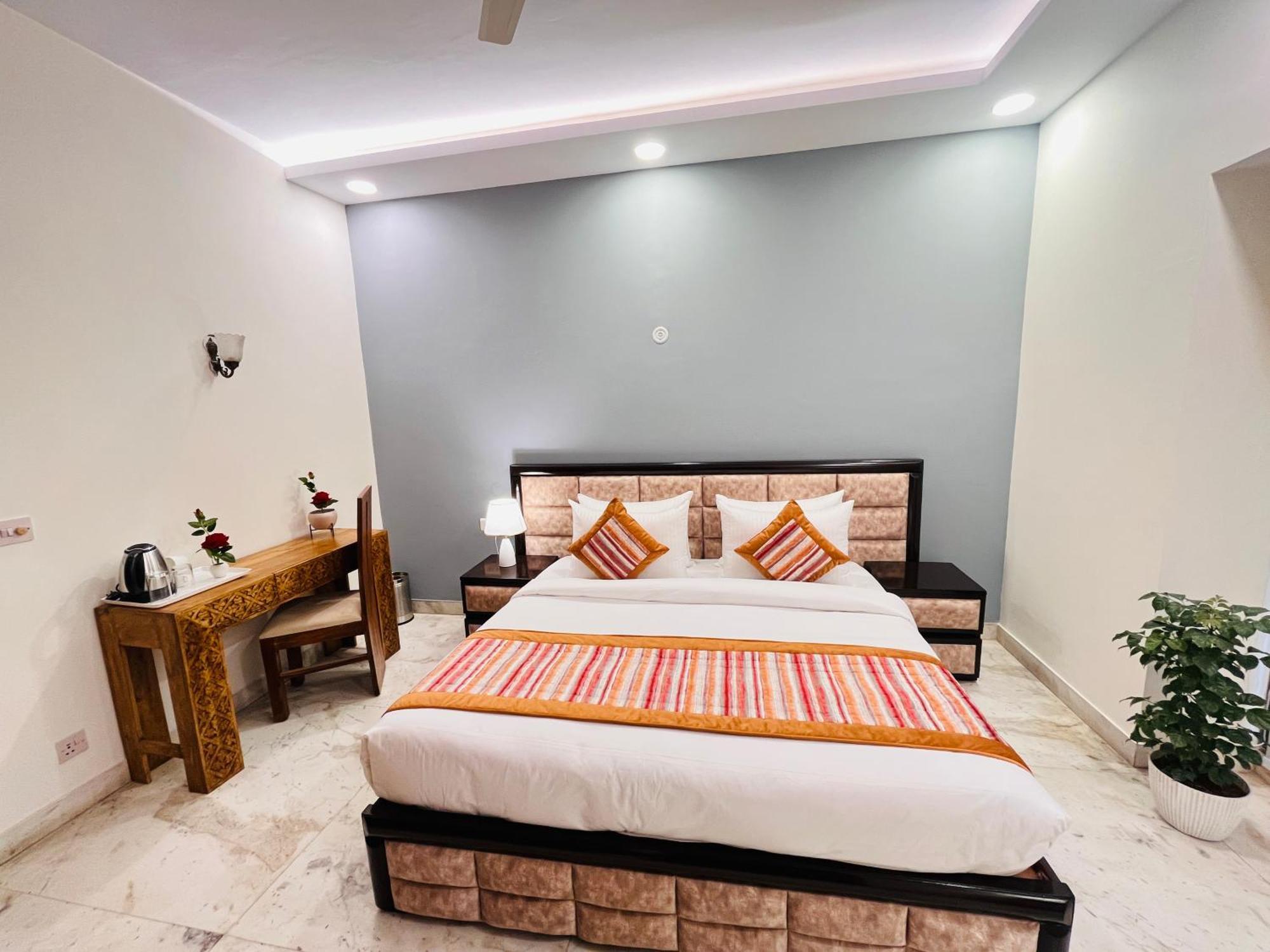 Grove Residency Hauz Khas New Delhi Couple Friendly Hotell Exteriör bild