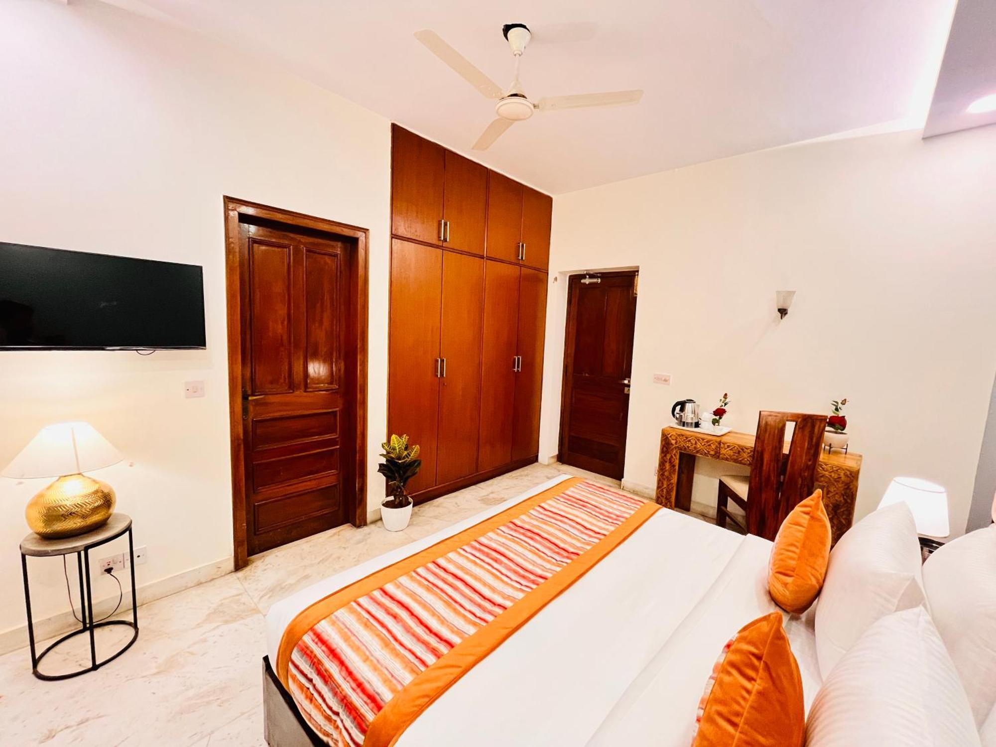 Grove Residency Hauz Khas New Delhi Couple Friendly Hotell Exteriör bild