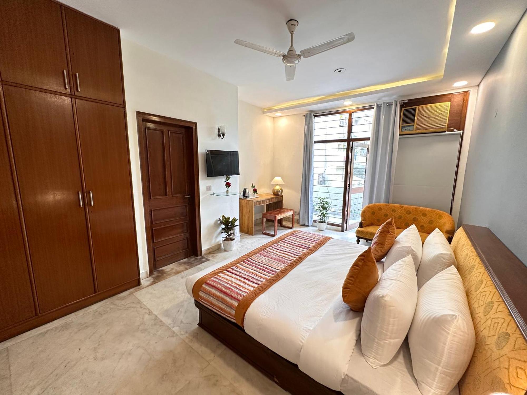 Grove Residency Hauz Khas New Delhi Couple Friendly Hotell Exteriör bild